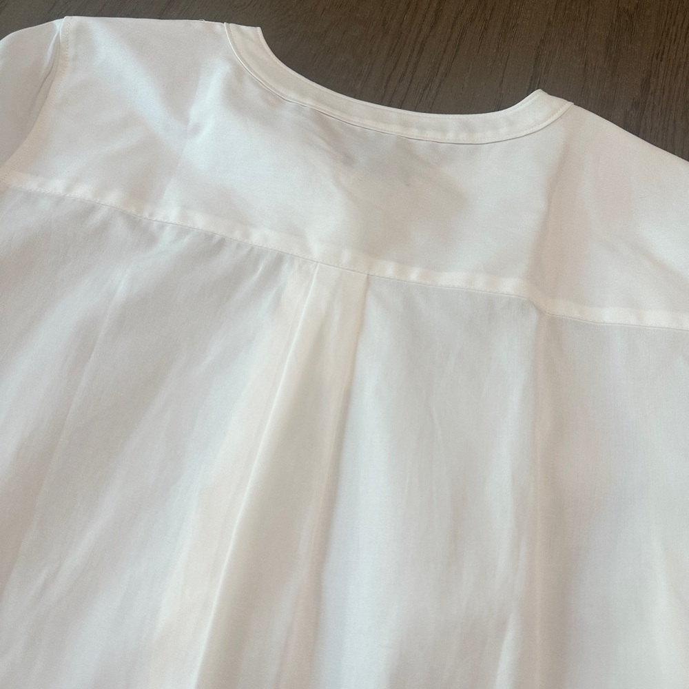 Talbots White Tunic Top Blouse Long Sleeve Jeweled Buttons Size Medium - Picture 9 of 10